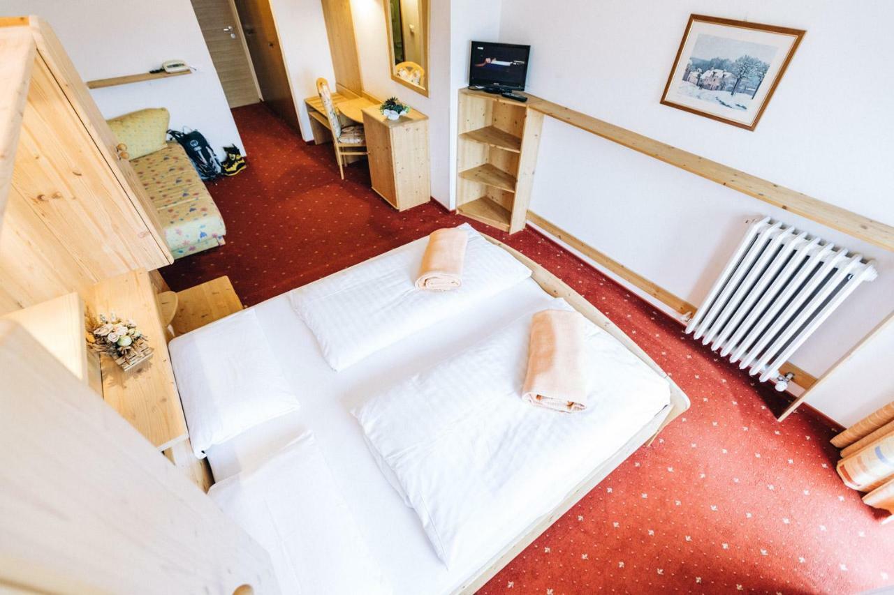 Hotel Schoenwies Trodena Zewnętrze zdjęcie